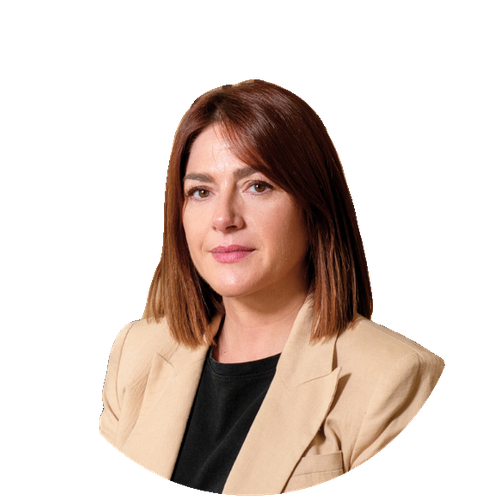 Melissa Mora, técnica administrativa y recepcionista en Ontinyent